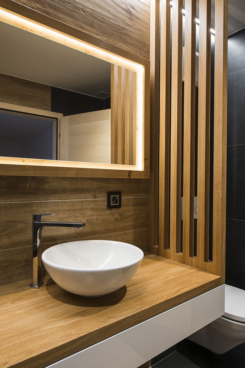 Le-vieux-chalet-cresuz-salle-de-bain-03